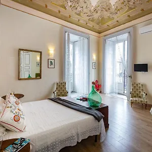 Acanthus 3*, Catane Italie